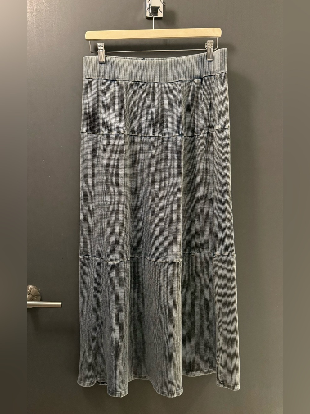 NWT Acid Wash Blue Waffle Knit Tiered Maxi Skirt Boho Grunge. Large
